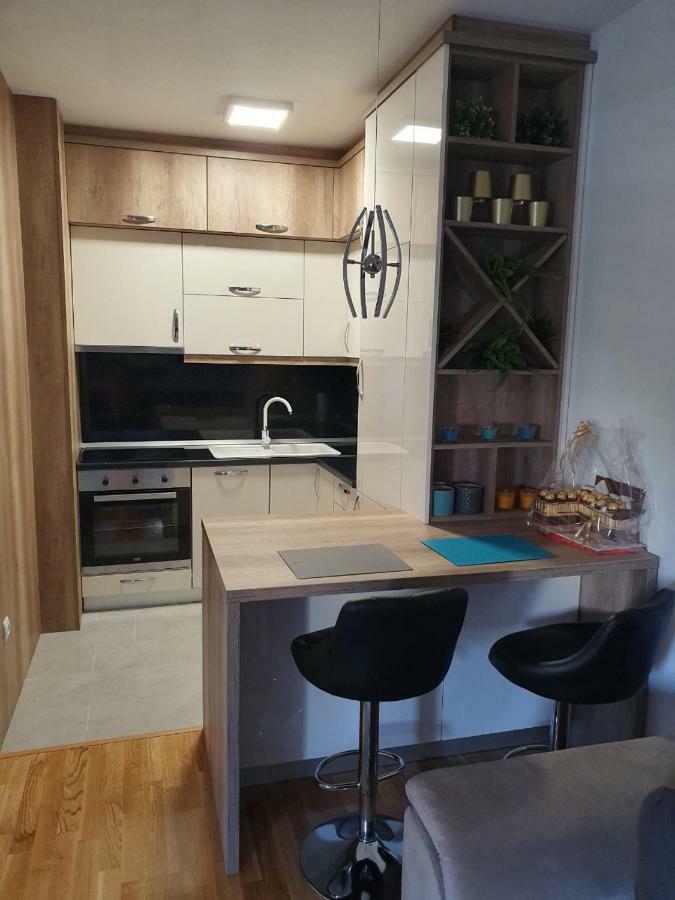 Apartman Lux Doboj Kültér fotó